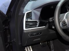 Коллекция xDrive M50i Faye 2020 года 2020 xDrive M50i Faye Collection Edition Фото 10 из 70