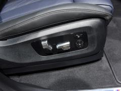 Коллекция xDrive M50i Faye 2020 года 2020 xDrive M50i Faye Collection Edition Фото 61 из 70
