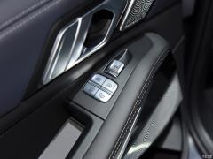 Коллекция xDrive M50i Faye 2020 года 2020 xDrive M50i Faye Collection Edition Фото 45 из 70