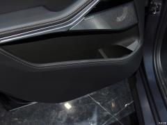 Коллекция xDrive M50i Faye 2020 года 2020 xDrive M50i Faye Collection Edition Фото 46 из 70