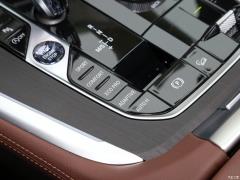 2021 xDrive40i Ведущий роскошный пакет 2021 xDrive40i Leading Luxury Package Фото 44 из 197