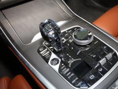 2021 xDrive40i эксклюзивный роскошный пакет 2021 xDrive40i exclusive luxury package Фото 82 из 197