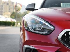 Спортивная версия M40i M 2019 года 2019 M40i M sports performance version Фото 19 из 55