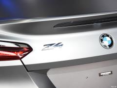 Ограниченная серия sDrive 25i Silver Cream, 2020 г. 2020 sDrive 25i Silver Cream Limited Edition Фото 110 из 128