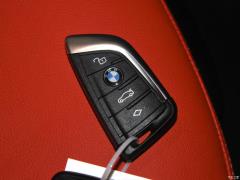 Ограниченная серия sDrive 25i Silver Cream, 2020 г. 2020 sDrive 25i Silver Cream Limited Edition Фото 85 из 128