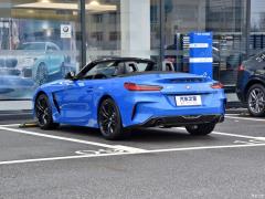 Спортивный ночной комплект sDrive 25i M 2019 г. 2019 sDrive 25i M Sports Night Set Фото 19 из 69