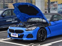 Спортивный ночной комплект sDrive 25i M 2019 г. 2019 sDrive 25i M Sports Night Set Фото 54 из 69