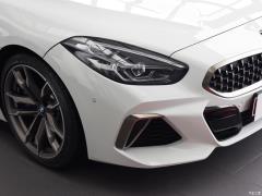Спортивная версия M40i M 2019 года 2019 M40i M sports performance version Фото 10 из 61