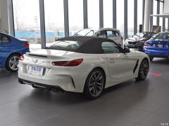 Спортивная версия M40i M 2019 года 2019 M40i M sports performance version Фото 6 из 61