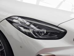 Спортивная версия M40i M 2019 года 2019 M40i M sports performance version Фото 11 из 61