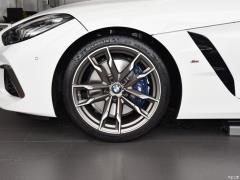 Спортивная версия M40i M 2019 года 2019 M40i M sports performance version Фото 23 из 61