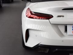 Спортивная версия M40i M 2019 года 2019 M40i M sports performance version Фото 45 из 61