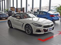 Спортивная версия M40i M 2019 года 2019 M40i M sports performance version Фото 3 из 61