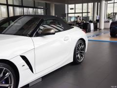 Спортивная версия M40i M 2019 года 2019 M40i M sports performance version Фото 32 из 61