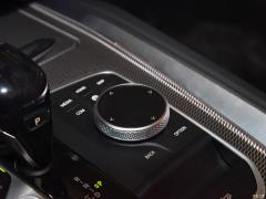 Ограниченная серия sDrive 25i Silver Cream, 2020 г. 2020 sDrive 25i Silver Cream Limited Edition Фото 50 из 136
