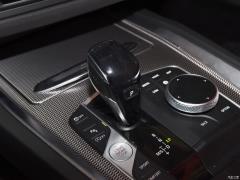 Ограниченная серия sDrive 25i Silver Cream, 2020 г. 2020 sDrive 25i Silver Cream Limited Edition Фото 44 из 136