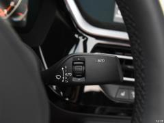Спортивная версия M40i M 2019 года 2019 M40i M sports performance version Фото 18 из 67