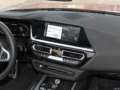 Спортивная версия M40i M 2019 года 2019 M40i M sports performance version Фото 3 из 67