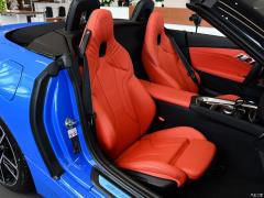 Спортивный ночной комплект sDrive 25i M 2019 г. 2019 sDrive 25i M Sports Night Set Фото 21 из 21