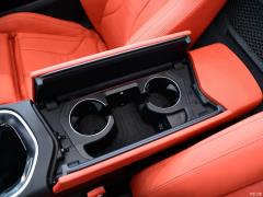 Спортивный ночной комплект sDrive 25i M 2019 г. 2019 sDrive 25i M Sports Night Set Фото 15 из 21