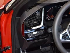 Спортивная версия M40i M 2019 года 2019 M40i M sports performance version Фото 13 из 72