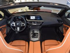 Спортивная версия M40i M 2019 года 2019 M40i M sports performance version Фото 1 из 72