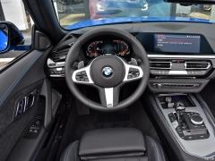 Спортивный ночной комплект sDrive 25i M 2019 г. 2019 sDrive 25i M Sports Night Set Фото 49 из 150