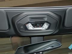 Ограниченная серия sDrive 25i Scorching Sun 2020 года 2020 sDrive 25i Scorching Sun Limited Edition Фото 118 из 150