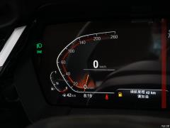 Ограниченная серия sDrive 25i Scorching Sun 2020 года 2020 sDrive 25i Scorching Sun Limited Edition Фото 18 из 150