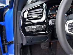 Спортивный ночной комплект sDrive 25i M 2019 г. 2019 sDrive 25i M Sports Night Set Фото 54 из 150