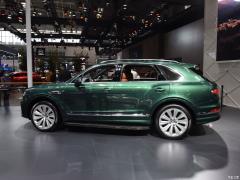 2021 4.0T V8 2021 4.0T V8 Фото 10 из 99