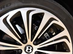 2021 4.0T V8 2021 4.0T V8 Фото 24 из 41