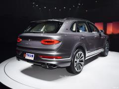 2021 4.0T V8 Первое издание, ограниченное издание 2021 4.0T V8 First Edition Limited Edition Фото 7 из 60