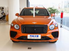 2021 4.0T V8 2021 4.0T V8 Фото 2 из 70
