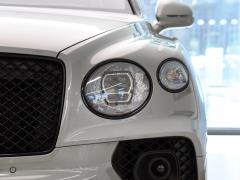2021 4.0T V8 2021 4.0T V8 Фото 30 из 58