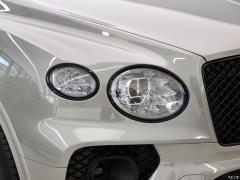 2021 4.0T V8 2021 4.0T V8 Фото 25 из 58