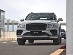 2021 4.0T V8 2021 4.0T V8 Фото 2 из 58