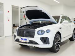 2021 4.0T V8 2021 4.0T V8 Фото 8 из 65