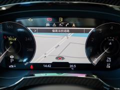 2021 4.0T V8 2021 4.0T V8 Фото 24 из 132