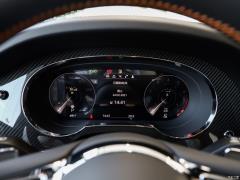 2021 4.0T V8 2021 4.0T V8 Фото 17 из 132