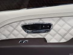 2021 4.0T V8 Первое издание, ограниченное издание 2021 4.0T V8 First Edition Limited Edition Фото 73 из 82