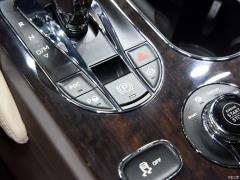 2021 4.0T V8 Первое издание, ограниченное издание 2021 4.0T V8 First Edition Limited Edition Фото 33 из 82
