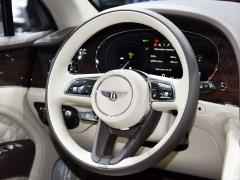 2021 4.0T V8 Первое издание, ограниченное издание 2021 4.0T V8 First Edition Limited Edition Фото 12 из 82