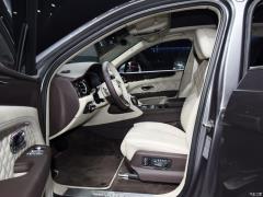 2021 4.0T V8 Первое издание, ограниченное издание 2021 4.0T V8 First Edition Limited Edition Фото 40 из 82