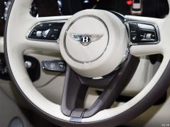 2021 4.0T V8 Первое издание, ограниченное издание 2021 4.0T V8 First Edition Limited Edition Фото 14 из 82