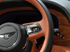 2021 4.0T V8 2021 4.0T V8 Фото 10 из 100