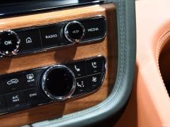 2021 4.0T V8 2021 4.0T V8 Фото 22 из 100