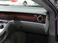 2020 4.0T GT V8 2020 4.0T GT V8 Фото 38 из 92