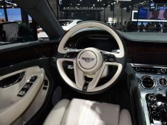 2020 4.0T GT V8 2020 4.0T GT V8 Фото 2 из 92