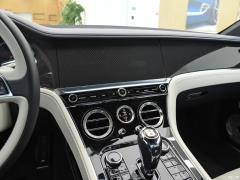 2020 4.0T GT V8 2020 4.0T GT V8 Фото 17 из 69